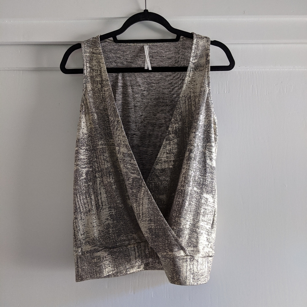 Sabrina Gold Shimmer Top, size small
